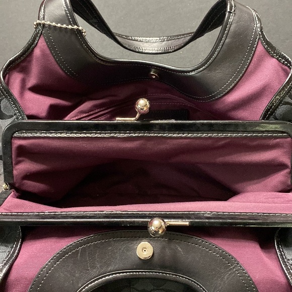 Coach Kiss Lock Purse - Picture 9 of 9